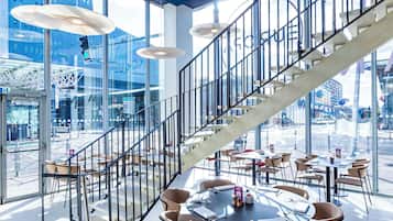 Kansainvälinen keittiö