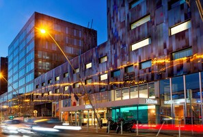 Welcome to Hilton, where guests can enjoy a contemporary stay with a variety of rooms.