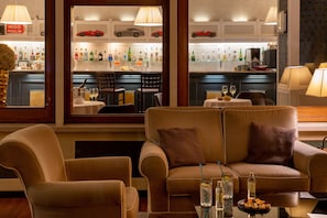 Bar lounge