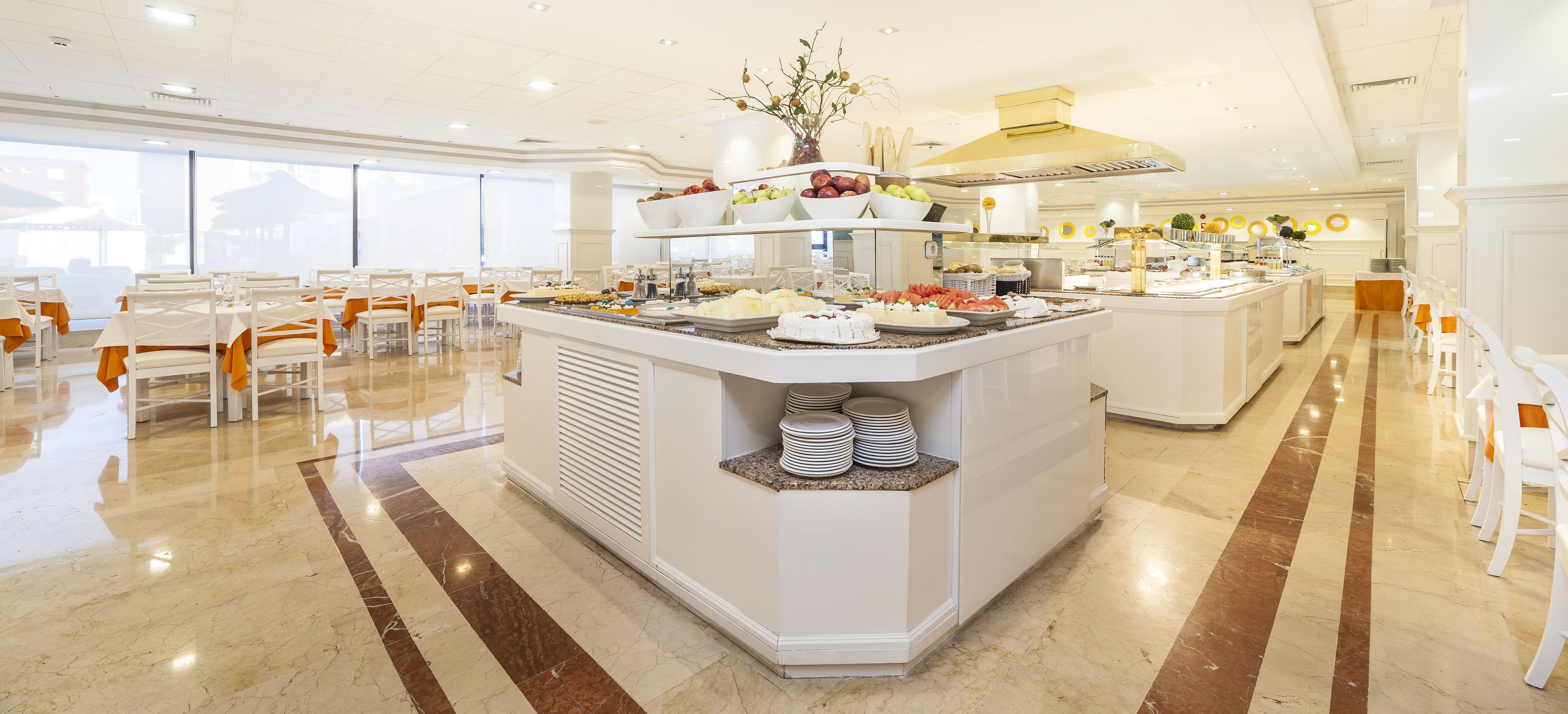 Se sirven desayunos, almuerzos y cenas