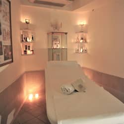 Couples treatment room(s), sauna, steam room, body treatments, mud baths