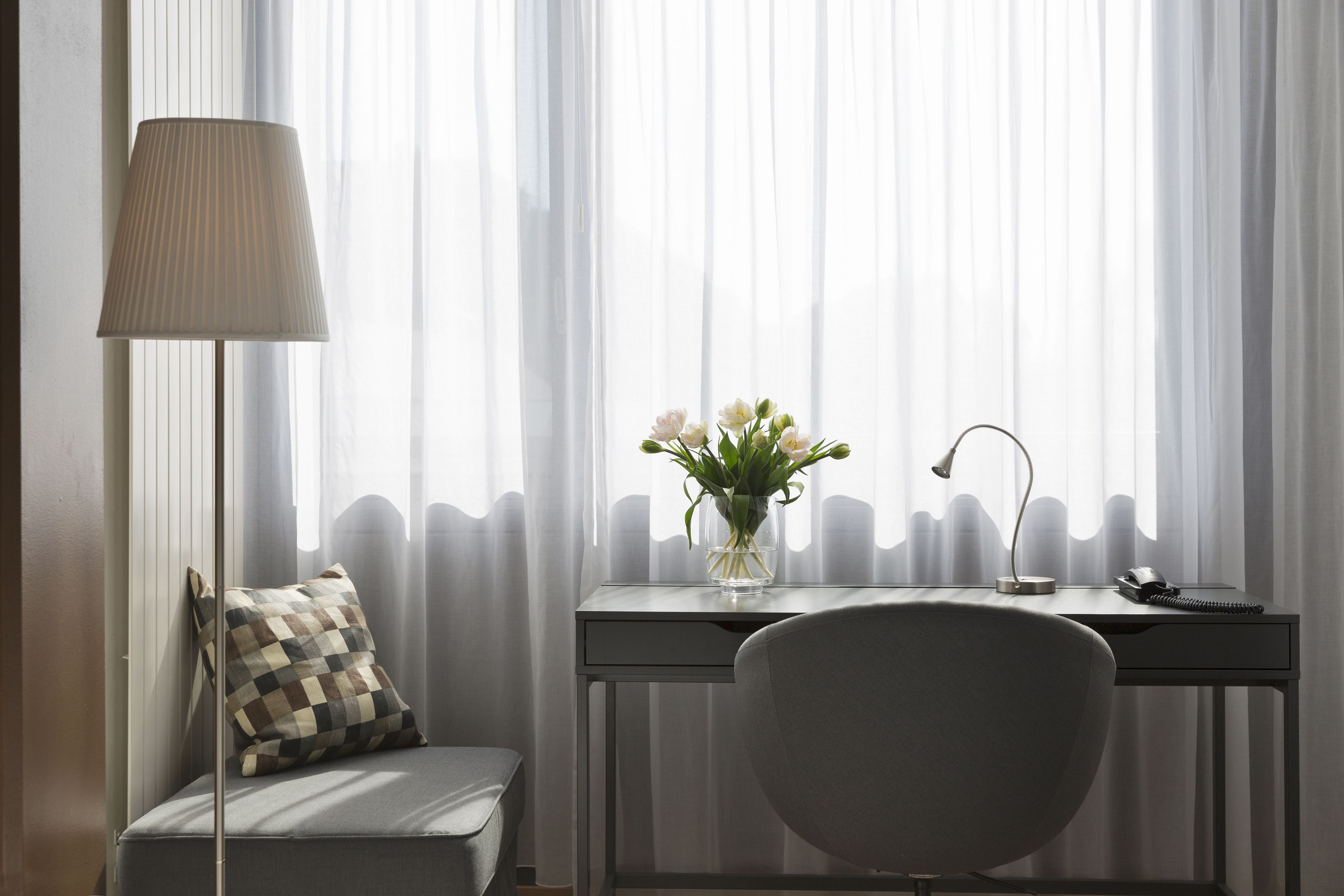 comfort room | 1 bedroom, in-room safe, desk, free wifi