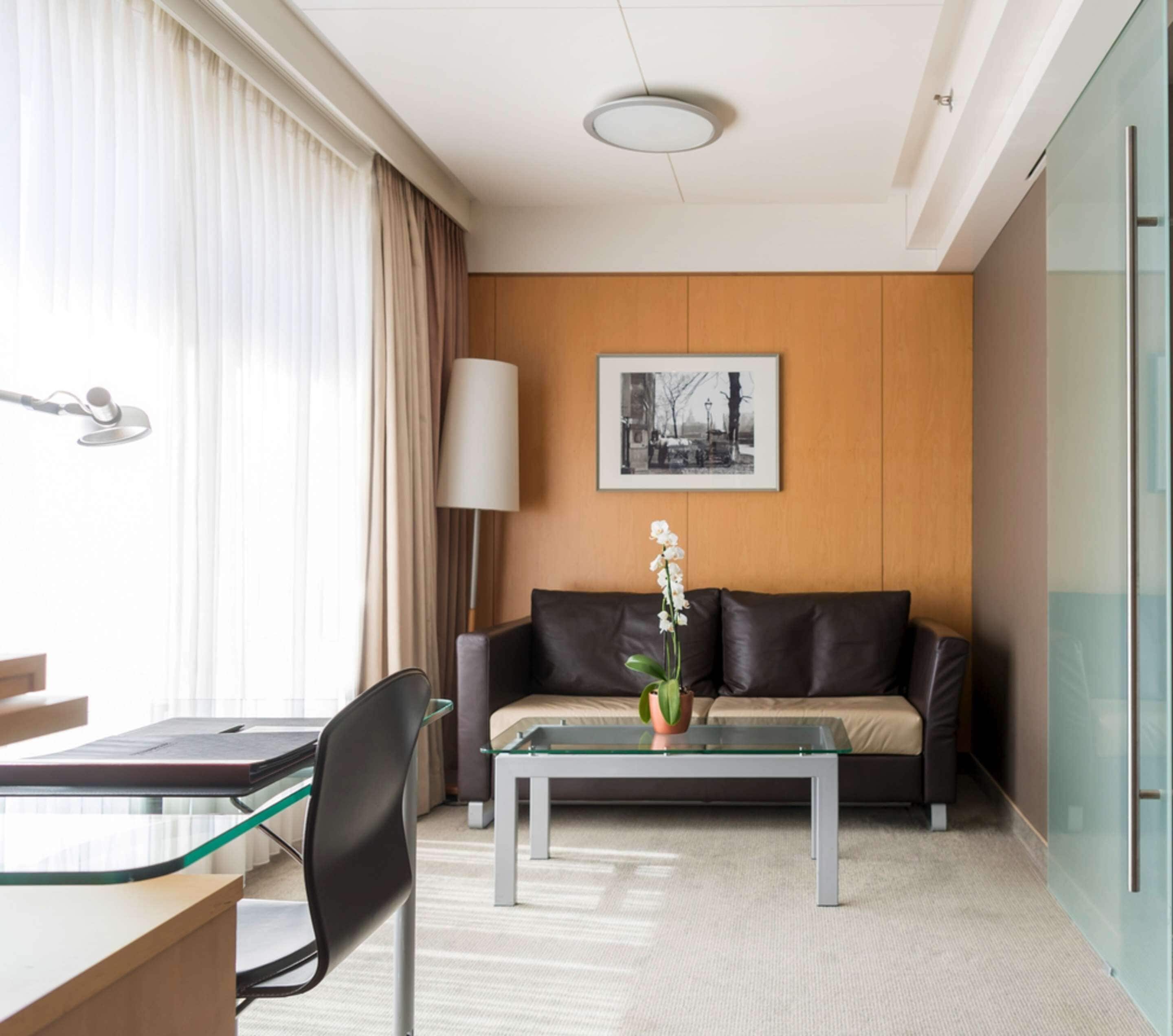 junior suite | 1 bedroom, premium bedding, in-room safe, desk