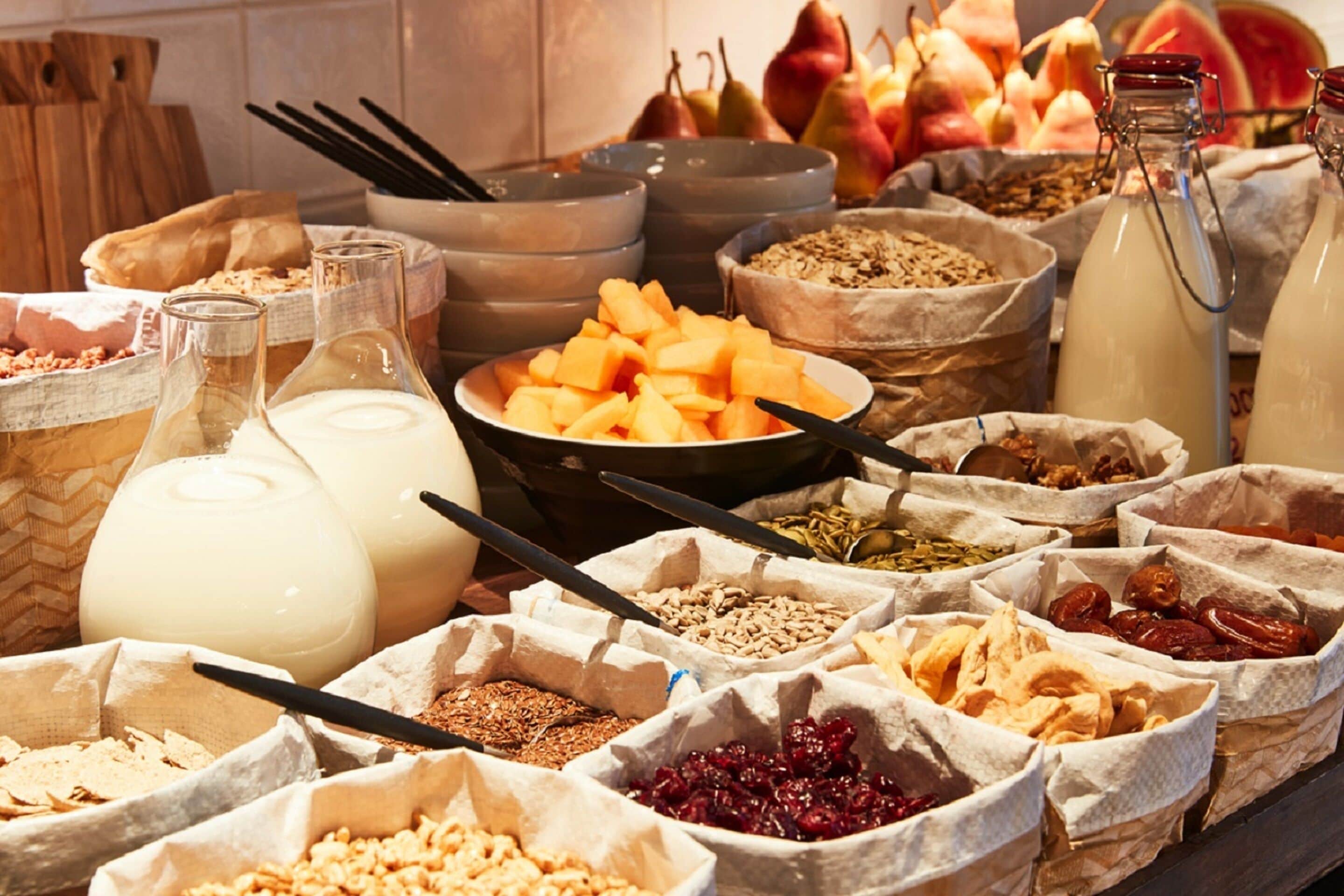 Daily buffet breakfast (EUR 28.95 per person)