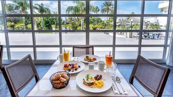 Daily buffet breakfast (EUR 30 per person)