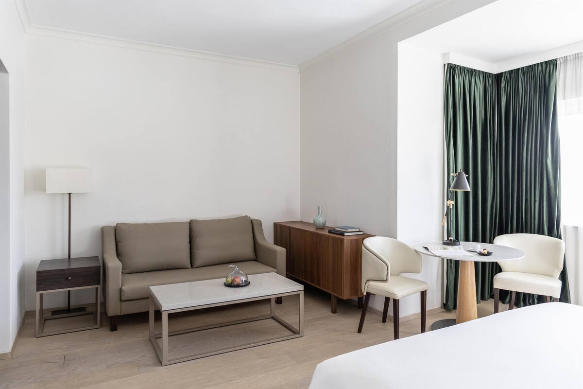 Rom – executive, 1 kingsize-seng | Oppholdsområde