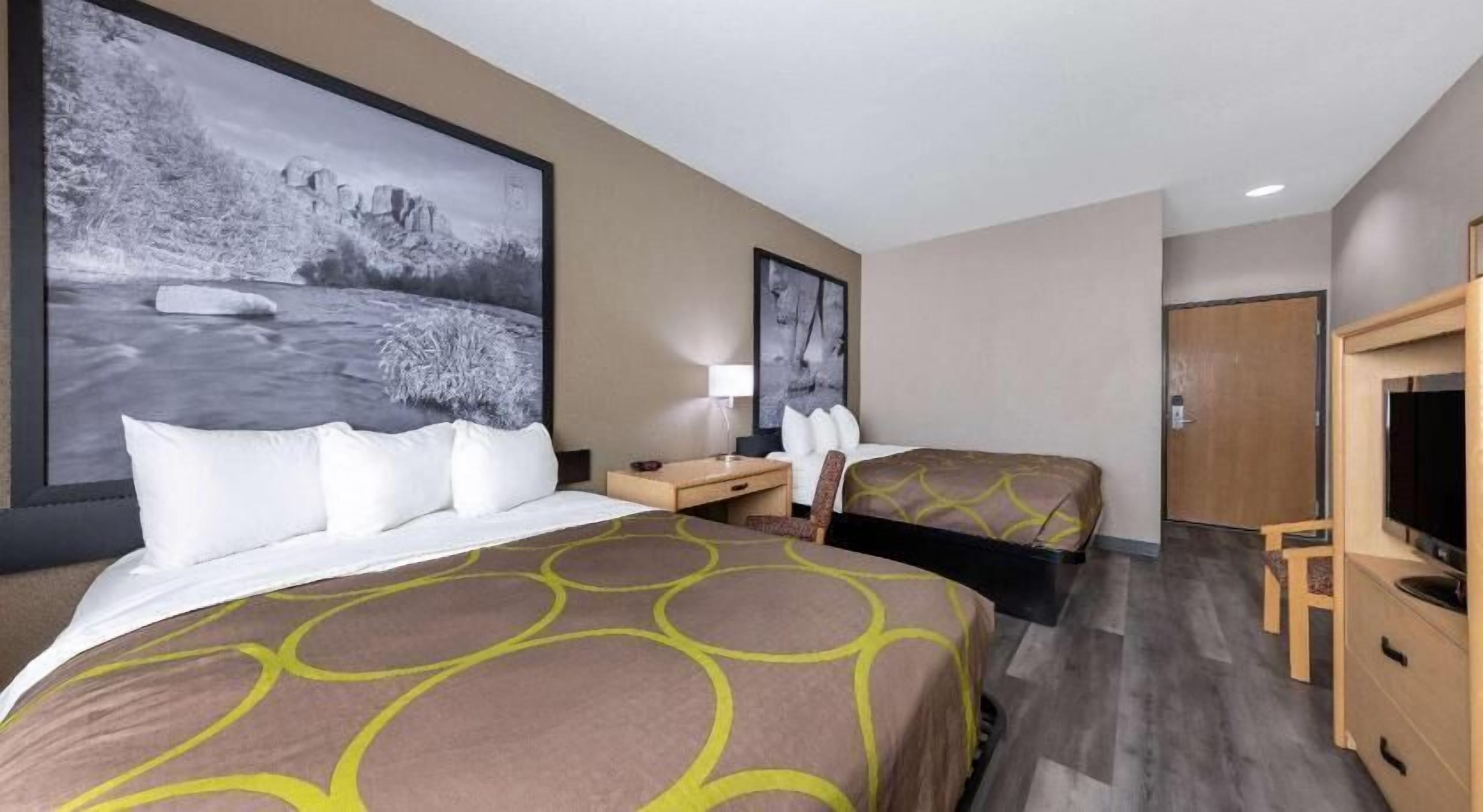 Desk, blackout curtains, free WiFi, alarm clocks