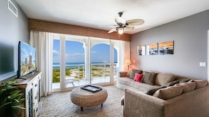 Deluxe 2 Bedrooms 2.5 Bath Condo, Waterview | Living area | TV, DVD player