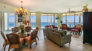 Living area - Portofino Island Resort (Pensacola Beach)