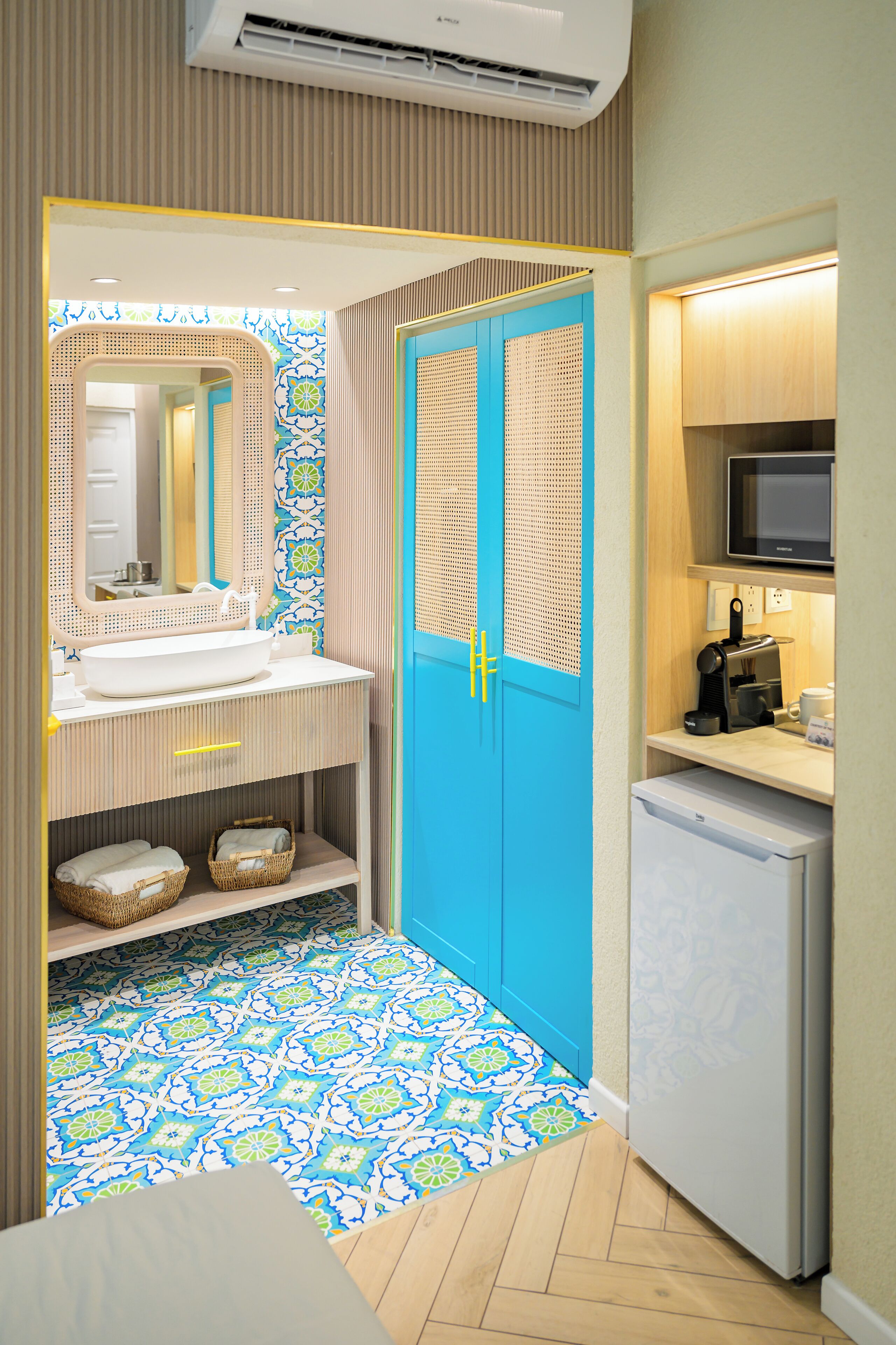 Photo - Trupial Hotel & Casino