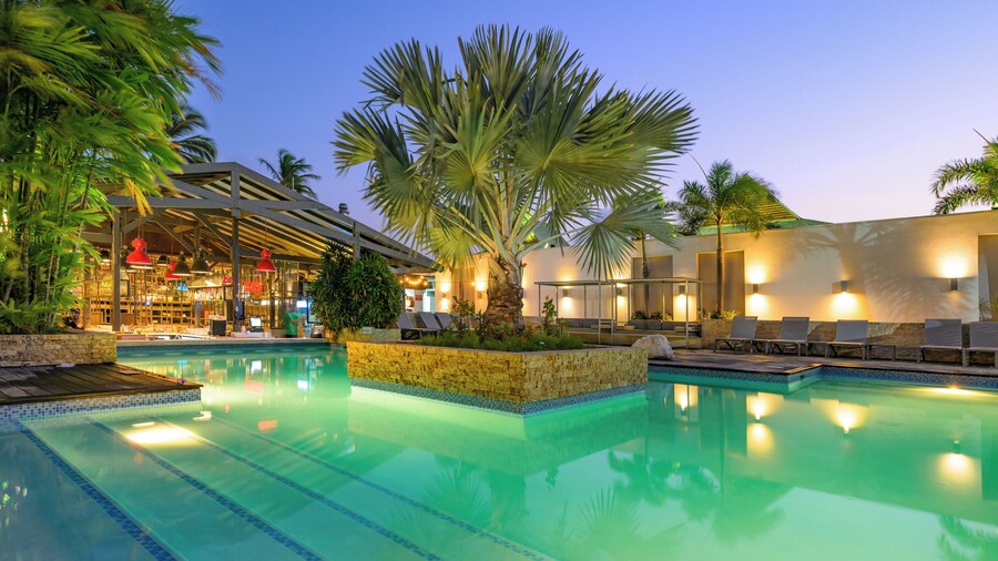 Trupial Hotel & Casino