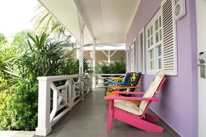 Superior-Zimmer, Kochnische (room opens to garden) | Ausblick vom Zimmer