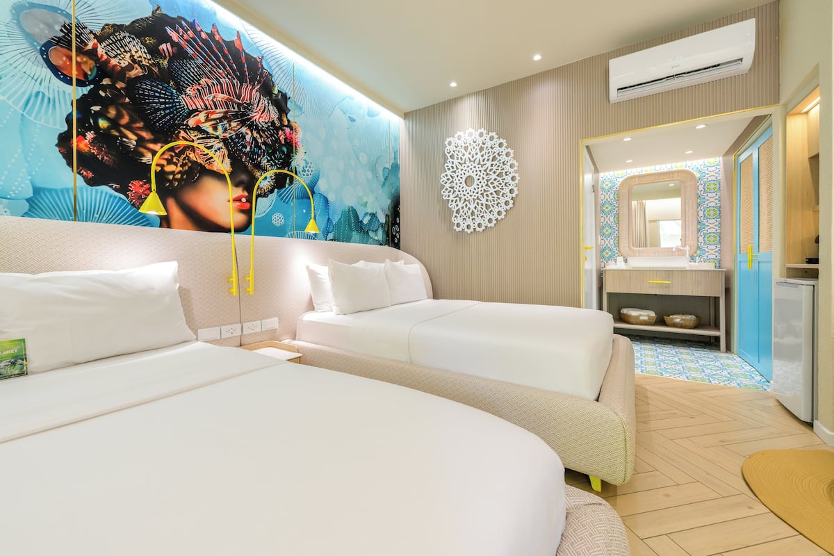 Deluxe Room (plus, room opens to garden)