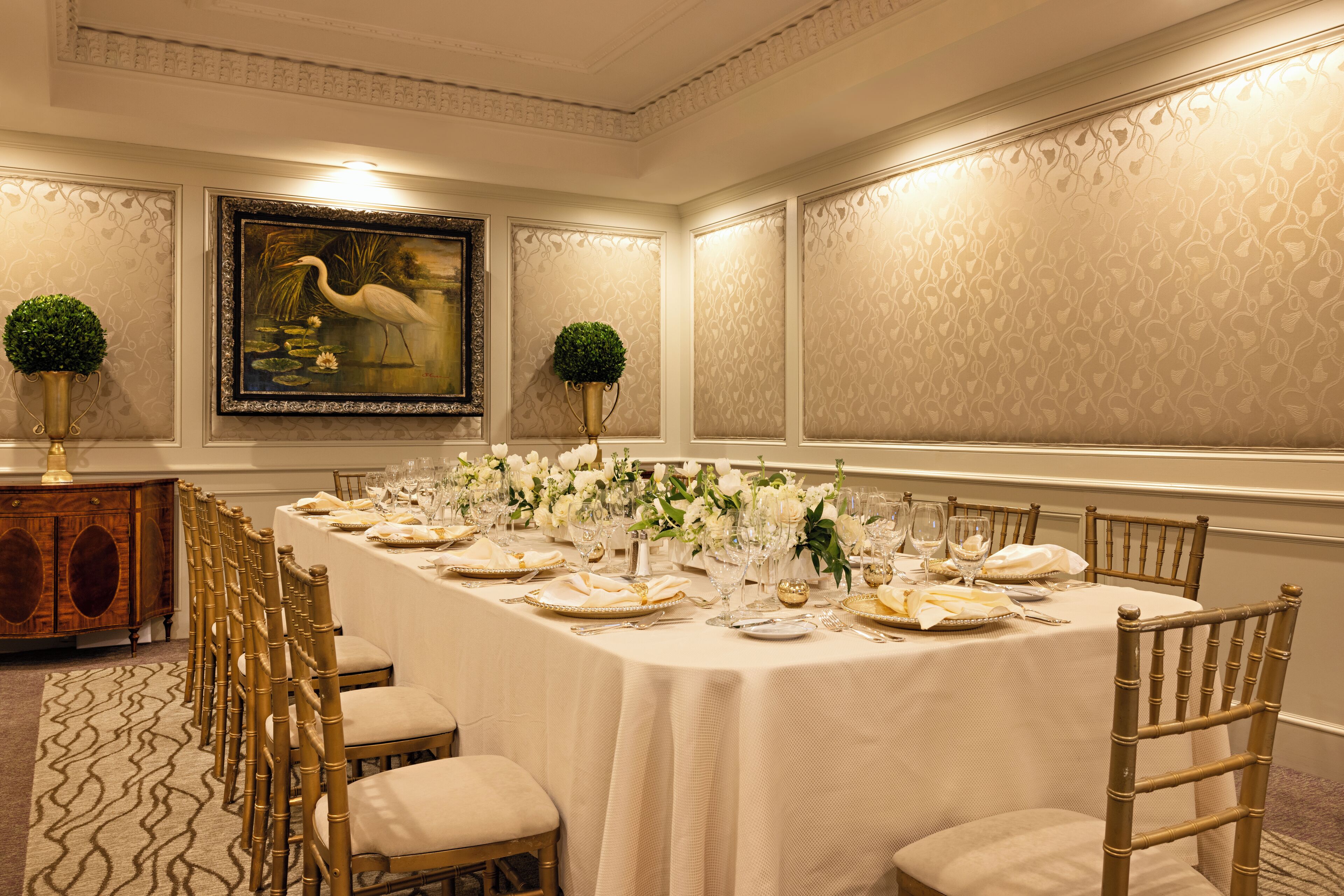 Photo - Market Pavilion Hotel