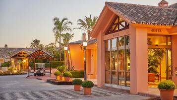 Fachada da propriedade