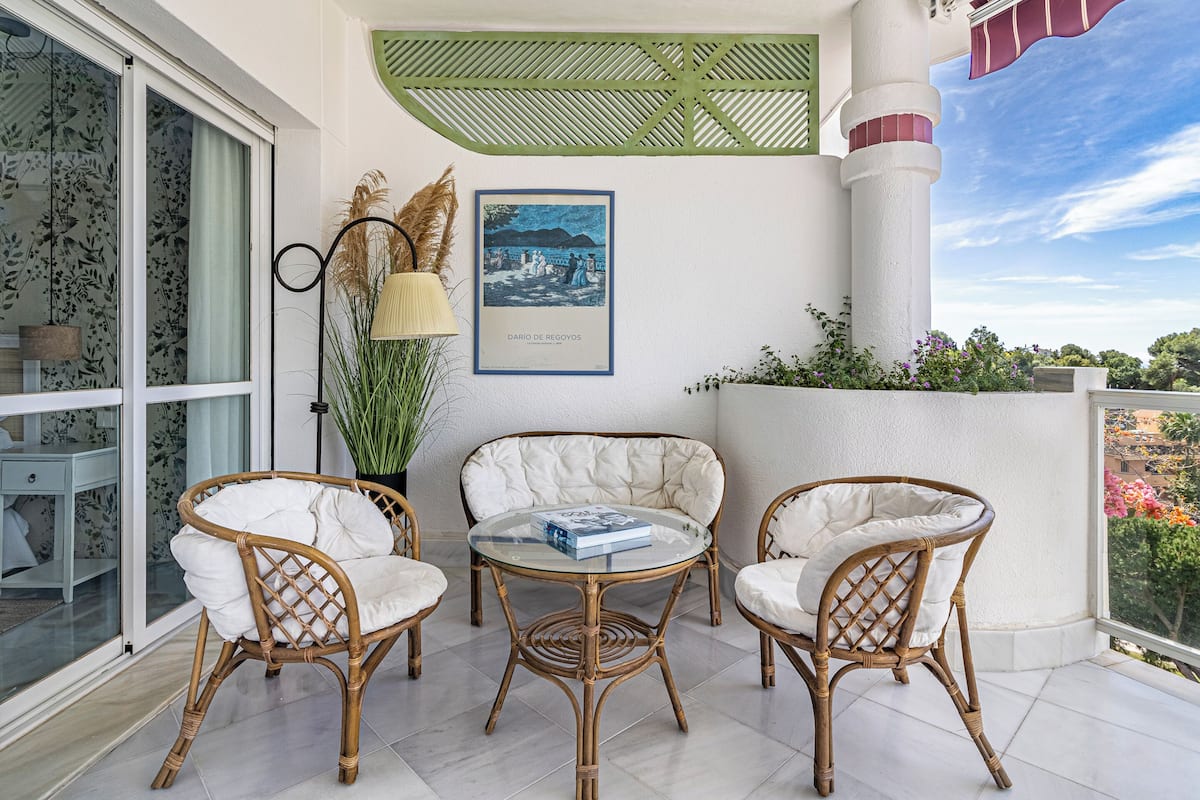 Apartemen Deluks, Beberapa Tempat Tidur, teras, pemandangan lapangan golf | Teras/patio