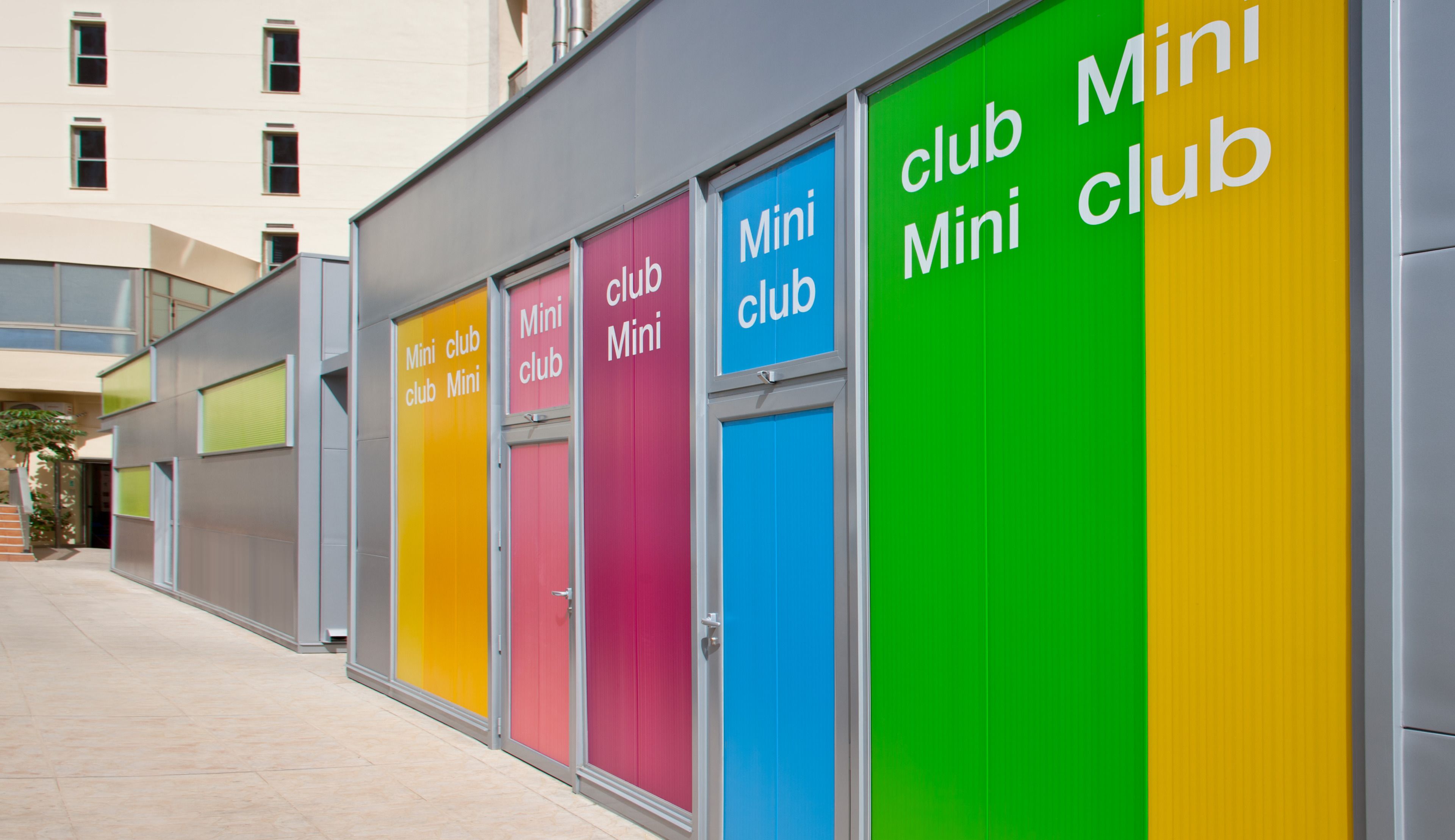 children’s play area – outdoor