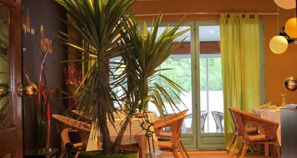 Adonis Mouans-sartoux L'Albatros