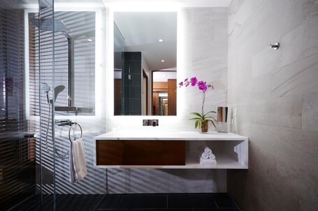 Le Germain Hotel Toronto - Image 7