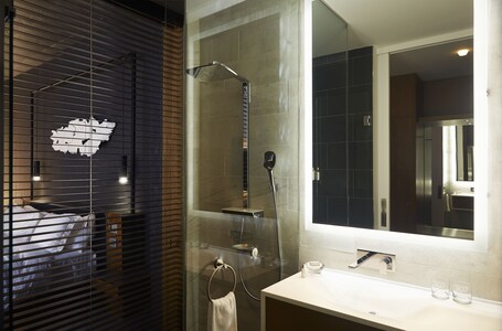 Le Germain Hotel Toronto - Image 15