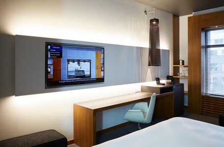 Le Germain Hotel Toronto - Image 11