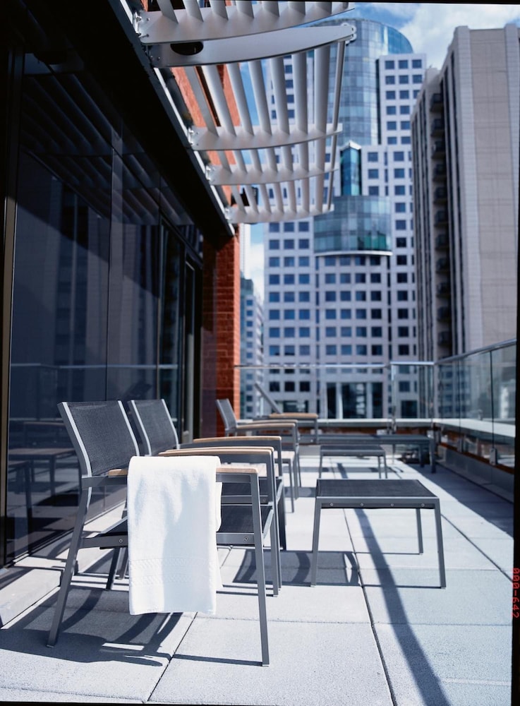 Le Germain Hotel Toronto Mercer by null
