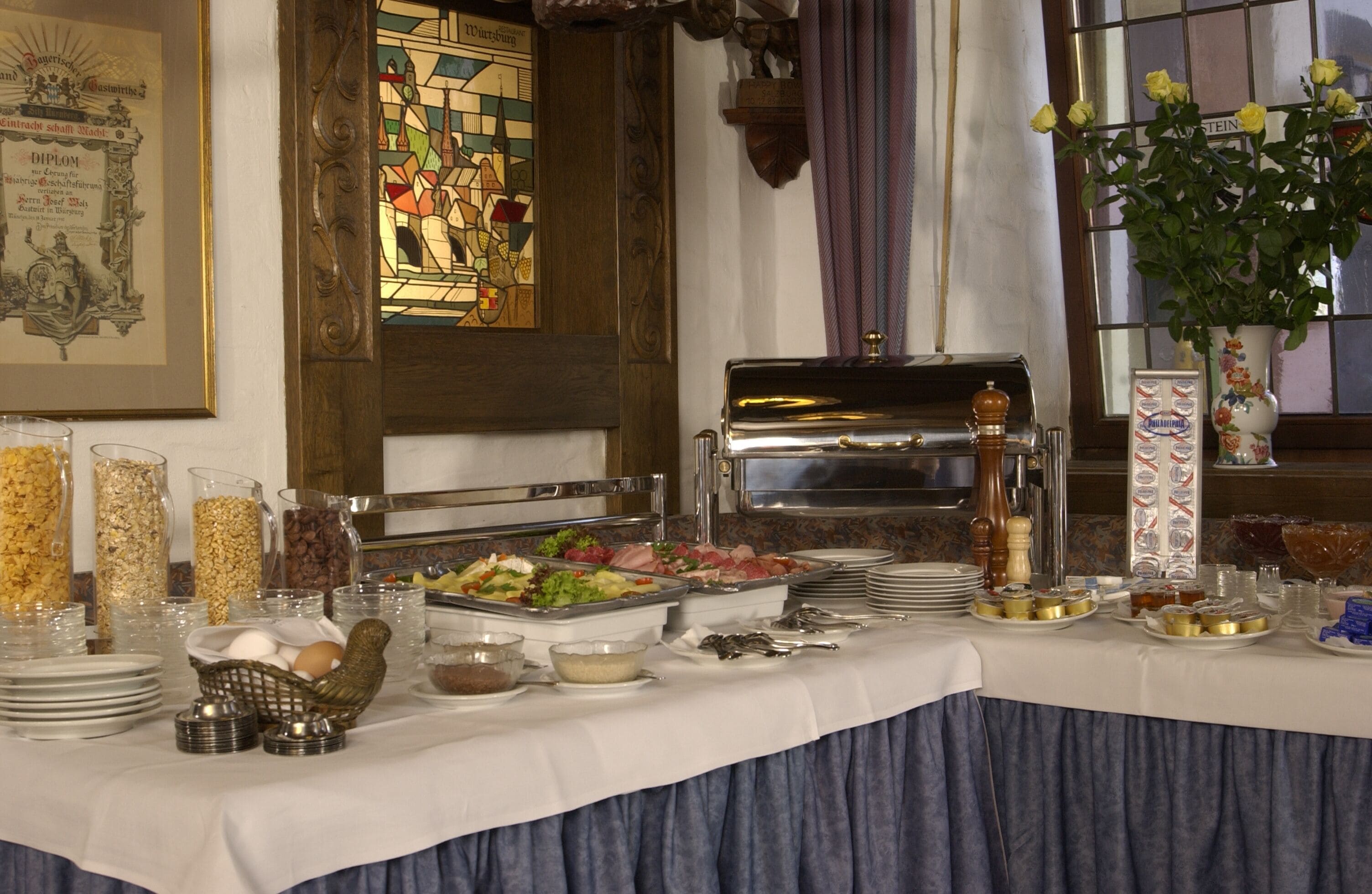 daily buffet breakfast (eur 15 per person)