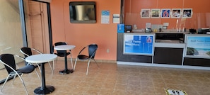 Sala de estar en el lobby