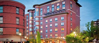 Courtyard by Marriott Boston Brookline