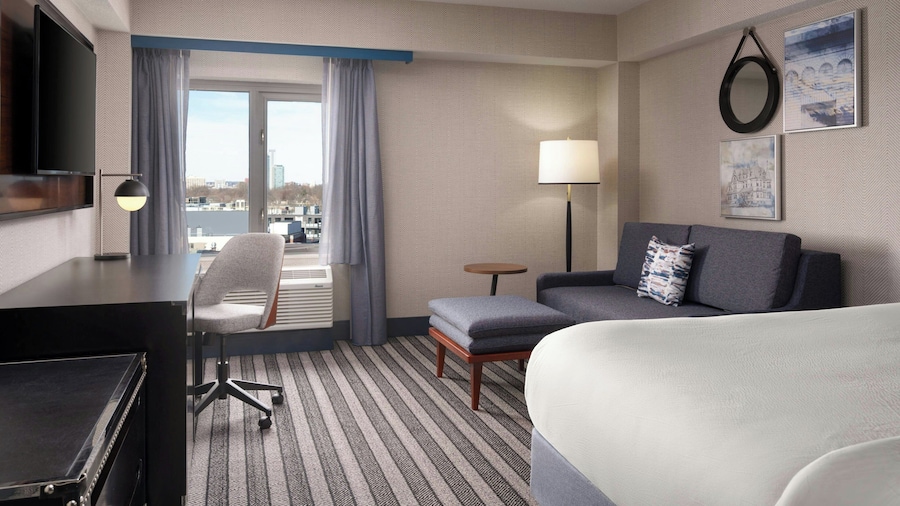 Courtyard by Marriott Boston Brookline