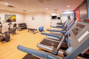 Fitness facility - Courtyard by Marriott Boston Brookline (Brookline)