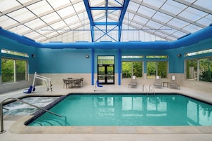 Una piscina techada