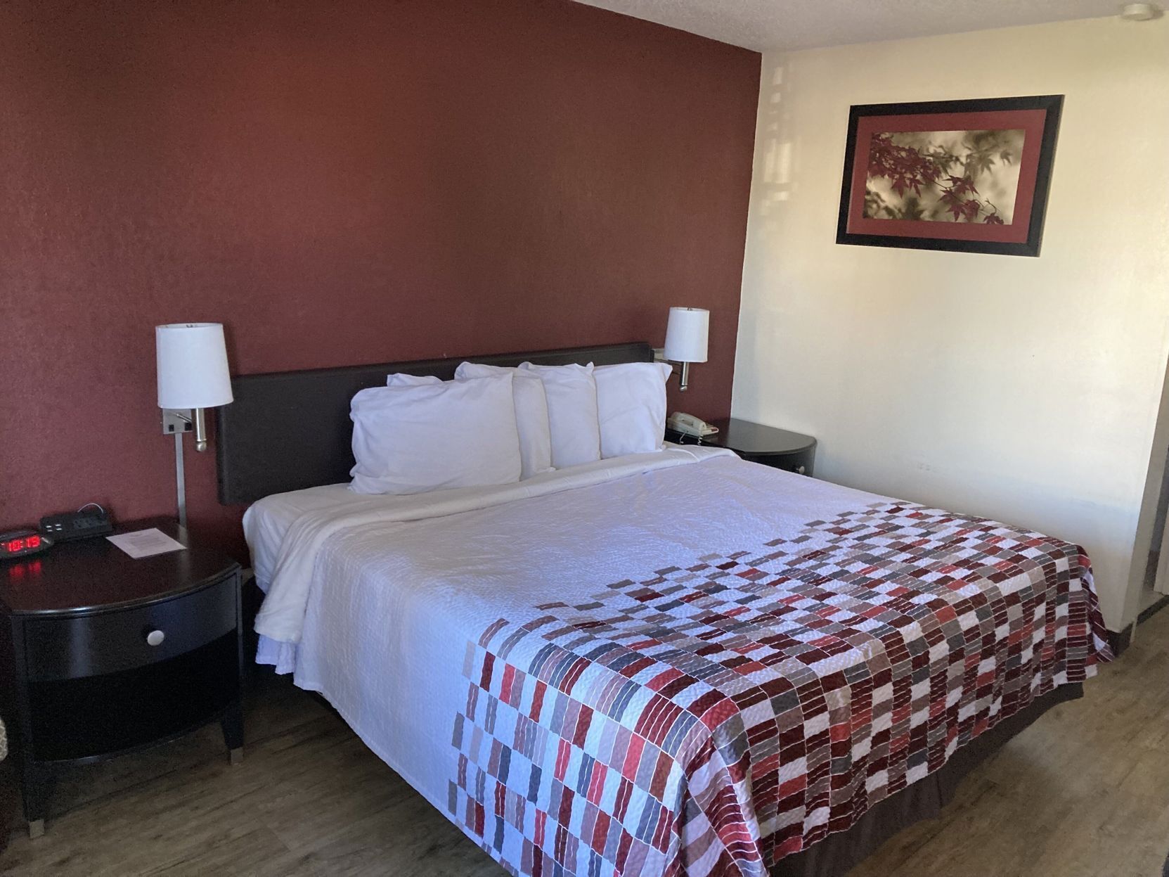 Desk, blackout drapes, free cribs/infant beds, free WiFi