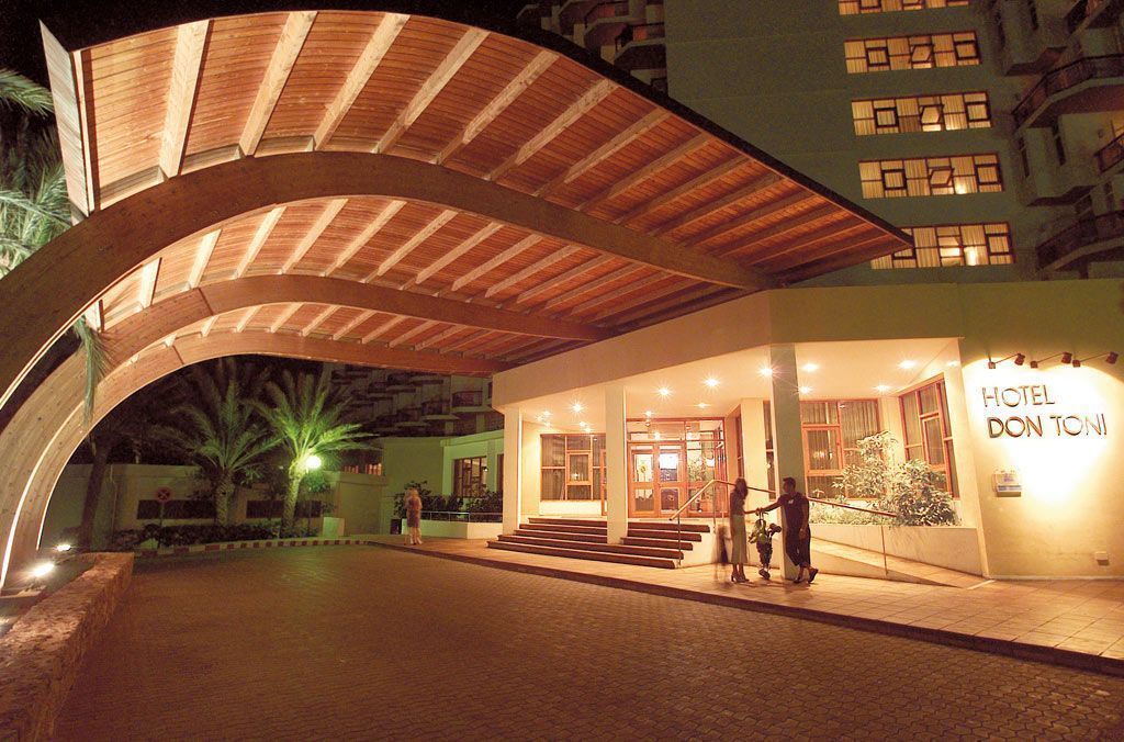 Außenbereich. Fiesta Hotel Don Toni