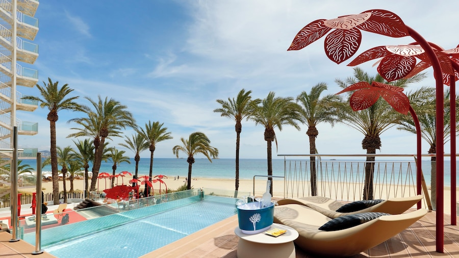 Ushuaïa Ibiza Beach Hotel - Adults Only - Club Entrance Included
