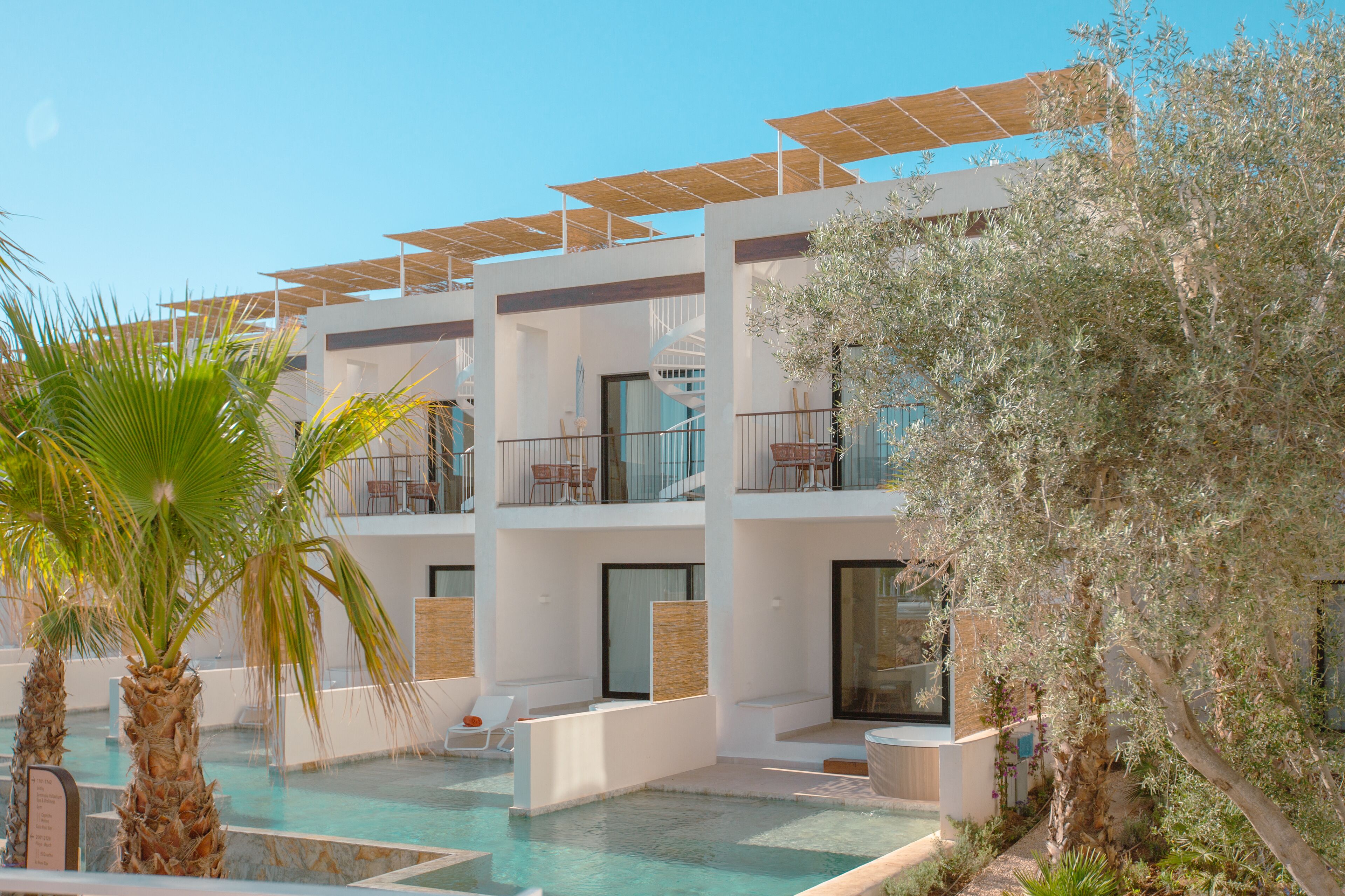 Junior Suite (Signature Level, Swim up) - Club Access Included | Bettwäsche aus ägyptischer Baumwolle, hochwertige Bettwaren