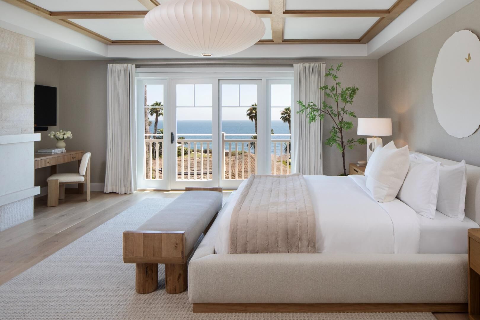 Egyptian cotton sheets, premium bedding, down comforters, pillowtop beds