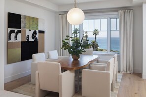 Y - Villa Le Ciel | Dining room