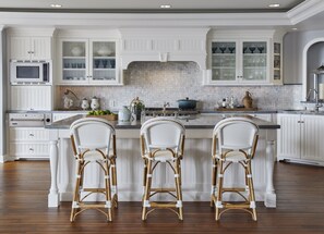 Villa Du Couchant | Private kitchen | Espresso maker, coffee/tea maker - Montage Laguna Beach (Laguna Beach)