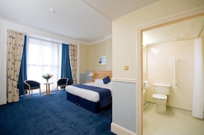 Queen Sea View | Free WiFi, bed sheets