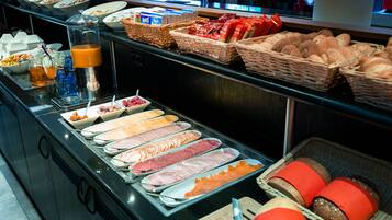 Daily buffet breakfast (EUR 18.25 per person)