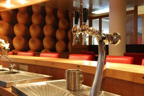 Bar (en la propiedad)