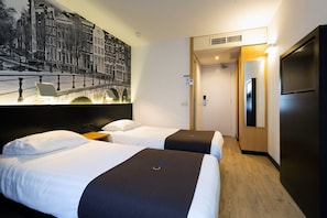 Comfort Room, 2 Single Beds