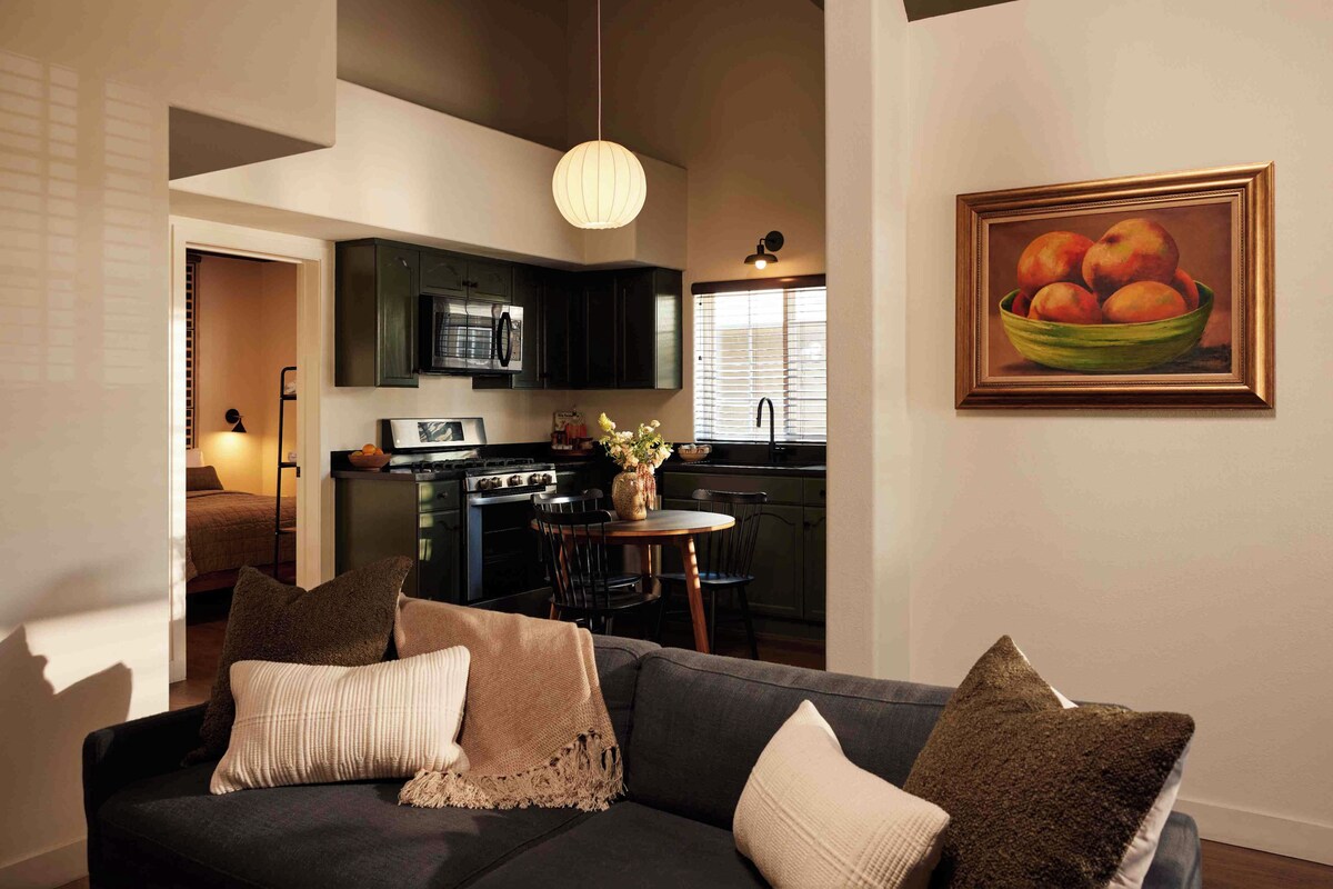 Cabin, Multiple Beds (Double Sister ADA) | Egyptian cotton sheets, premium bedding, minibar, in-room safe