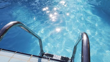 Utomhuspool