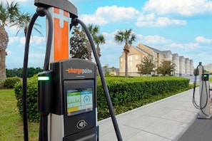 Electric vehicle-charging station - Homewood Suites By Hilton Orlando-Nearest Universal Studios (Orlando)