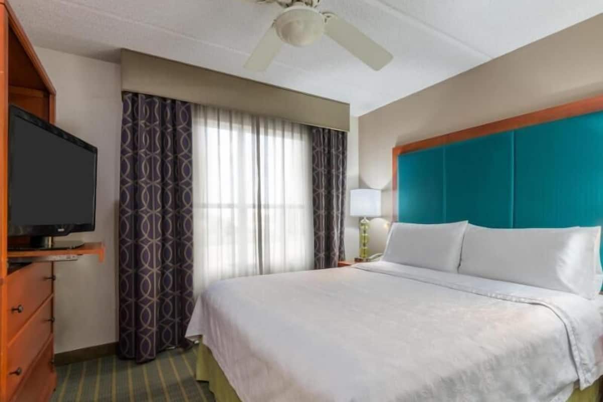1 chambre, coffres-forts dans les chambres, bureau