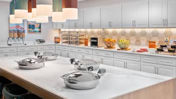 Frokostbuffé er inkludert hver dag