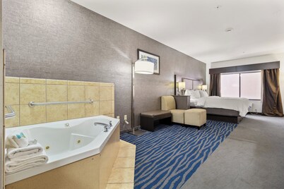 Holiday Inn Express & Suites Barstow - Route 66 by IHG