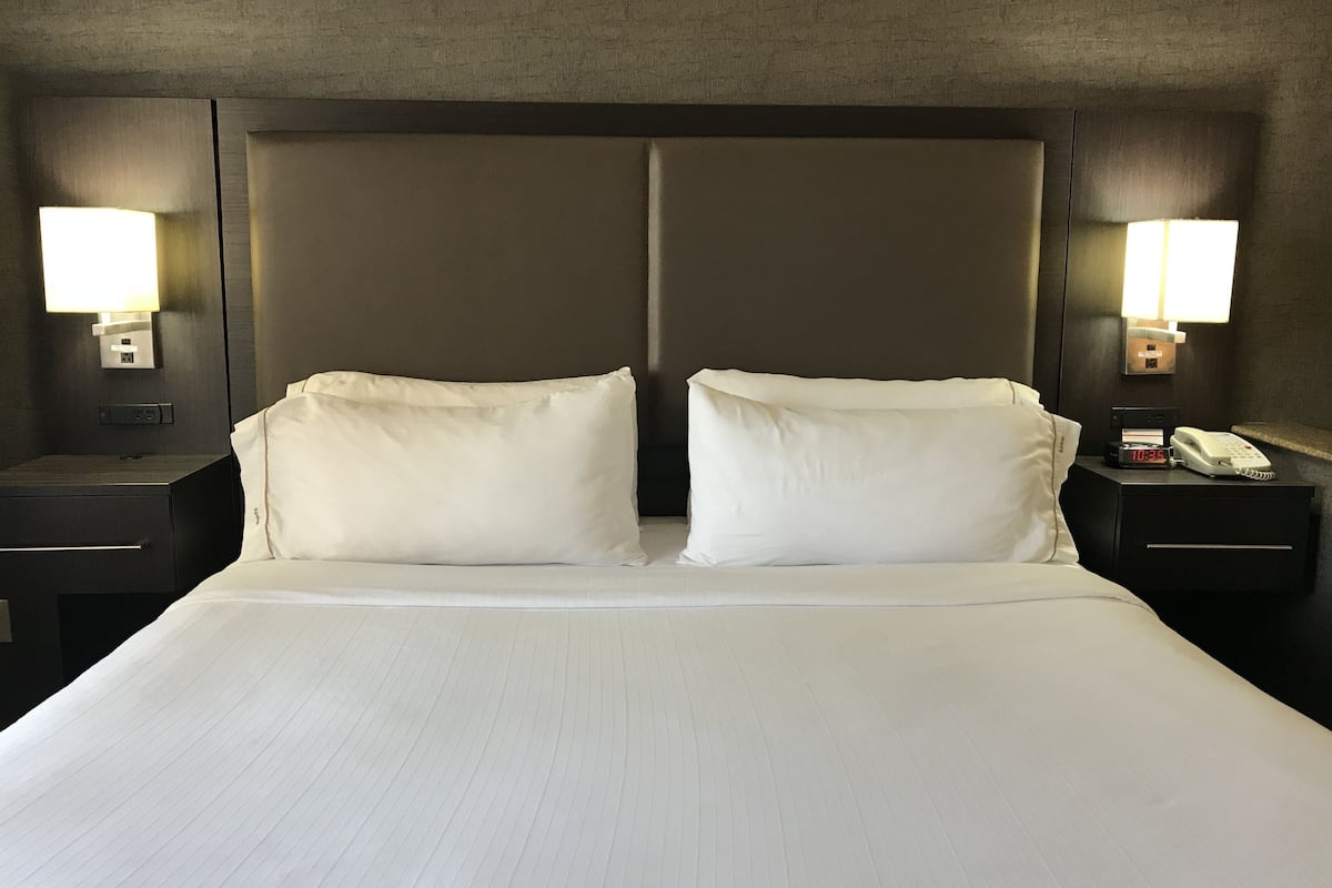 standard room | in-room safe, desk, blackout curtains, iron/ironing board